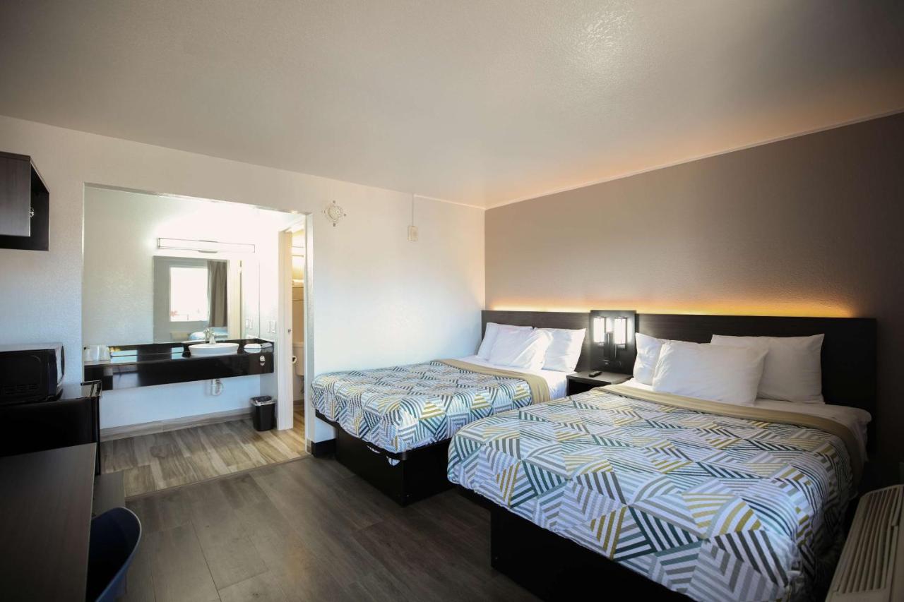 Motel 6-Sacramento, Ca - Central Dış mekan fotoğraf