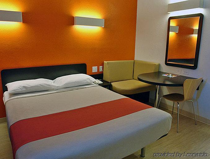 Motel 6-Sacramento, Ca - Central Dış mekan fotoğraf