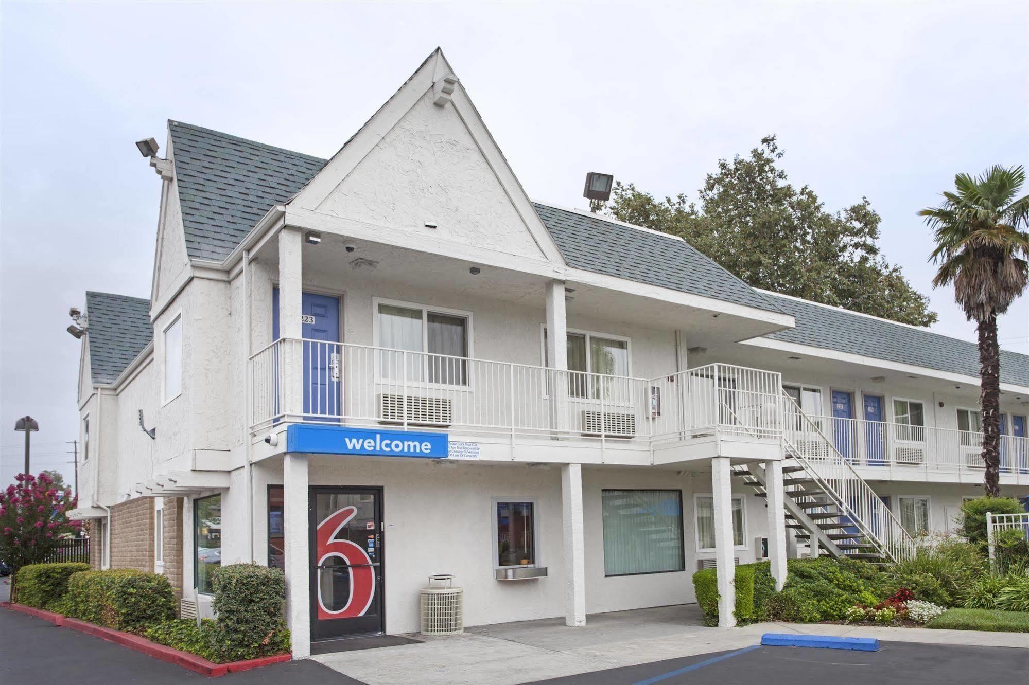 Motel 6-Sacramento, Ca - Central Dış mekan fotoğraf