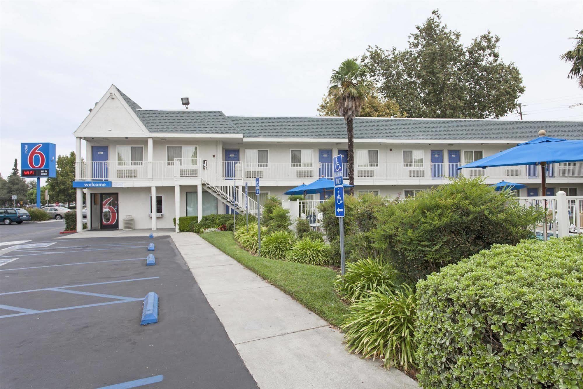 Motel 6-Sacramento, Ca - Central Dış mekan fotoğraf