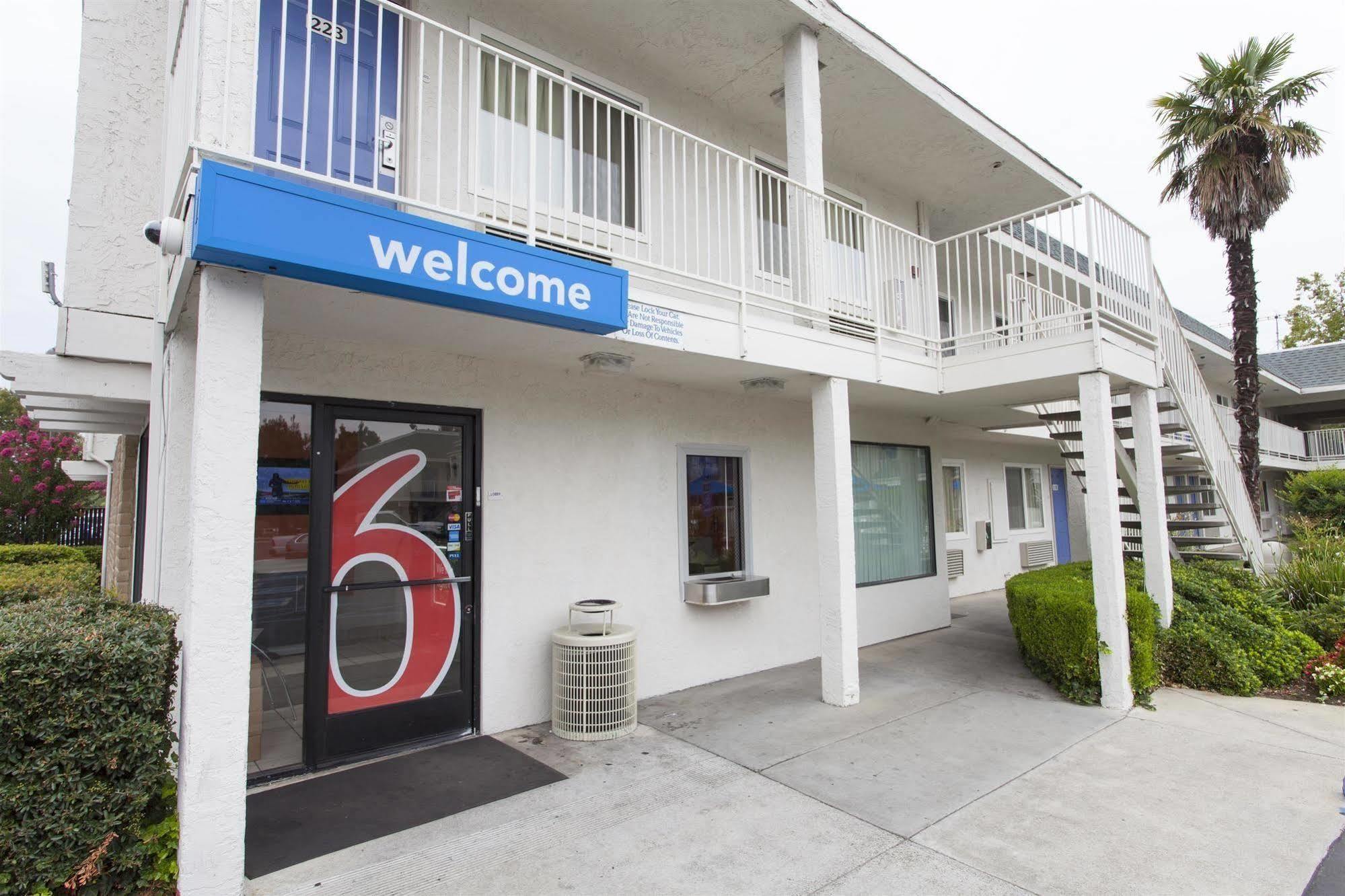 Motel 6-Sacramento, Ca - Central Dış mekan fotoğraf
